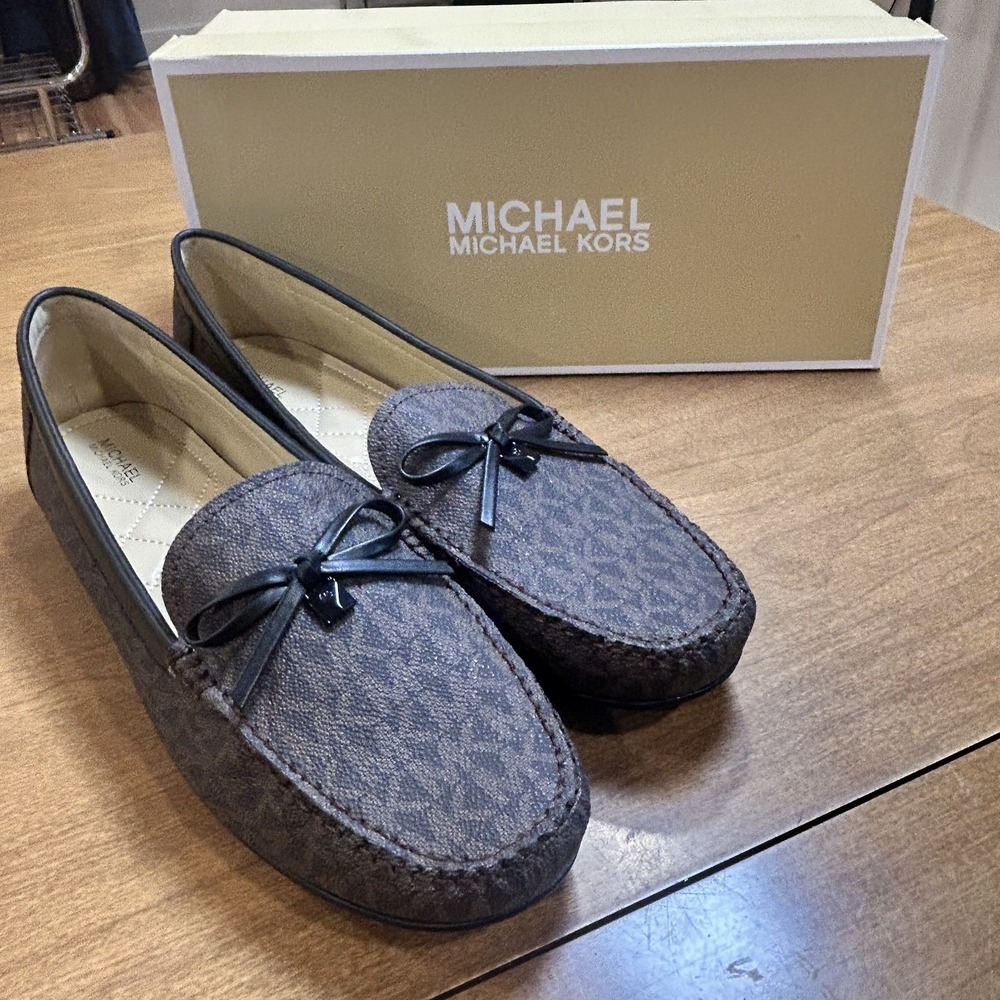 Michael Kors Juliet MK Sig Shoes Womens Size 11 Brown Logo Loafer Flats Slip On